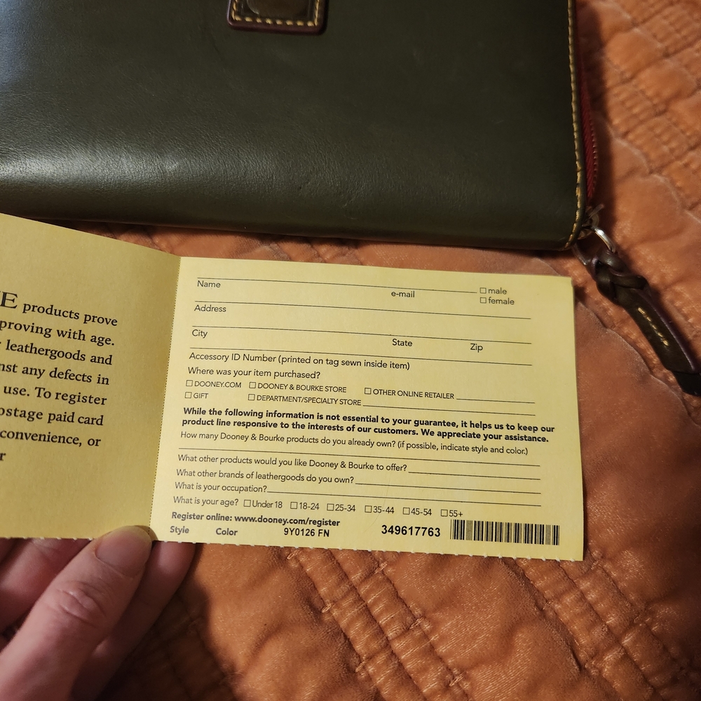 Dooney & Bourke Florentine Fern Leather Wallet - Picture 3 of 4
